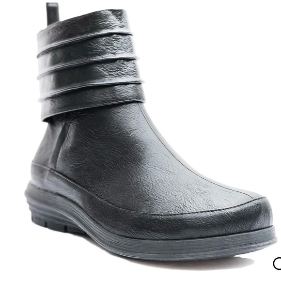 Modzori Jane 4 Way Boots NEVER WORN - Picture 6 of 7